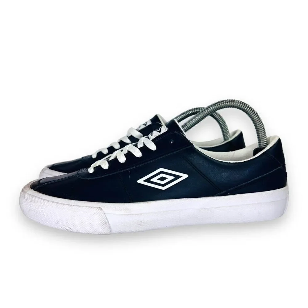 Umbro Brooklyn Leather Casual Shoes Navy / White UML1002SL Men's 8‎
